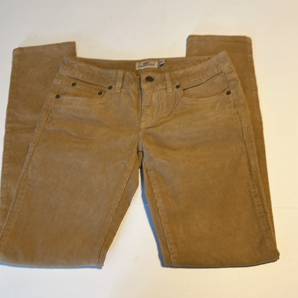 Vineyard Vines corduroys light brown